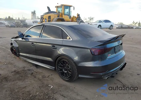 2015 Audi S3 2.0T Premium Plus z USA, uszkodzony, nr VIN WAUBFGFFXF1037469